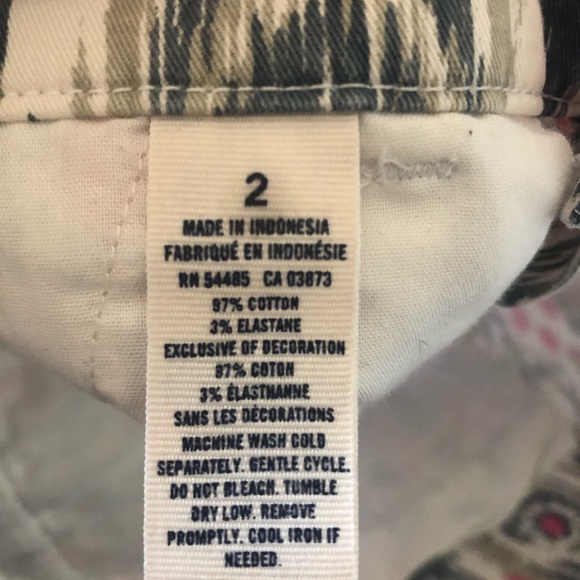 Pink and Blue Print Shorts - Picture 4 of 5